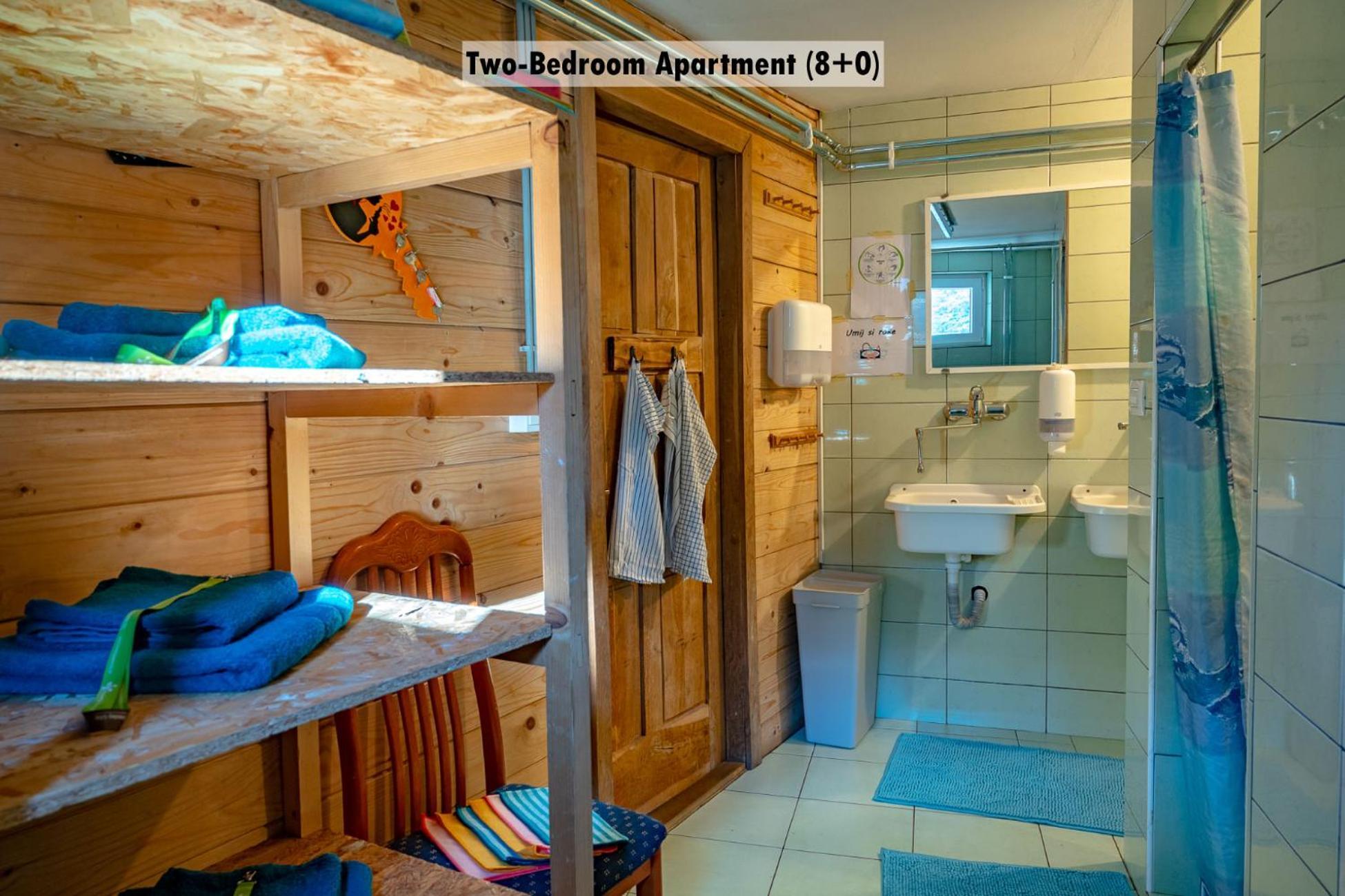 Apartments Farm House Uric Есенице Экстерьер фото