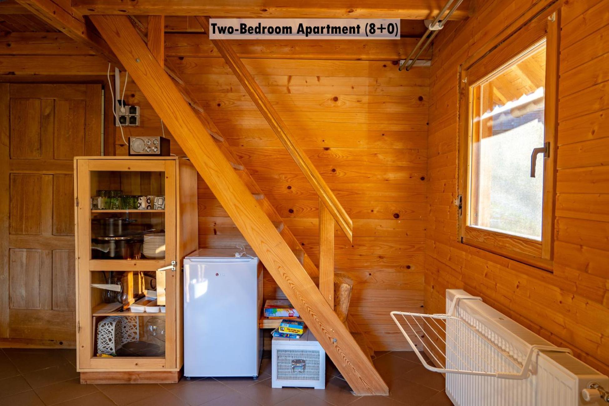 Apartments Farm House Uric Есенице Экстерьер фото