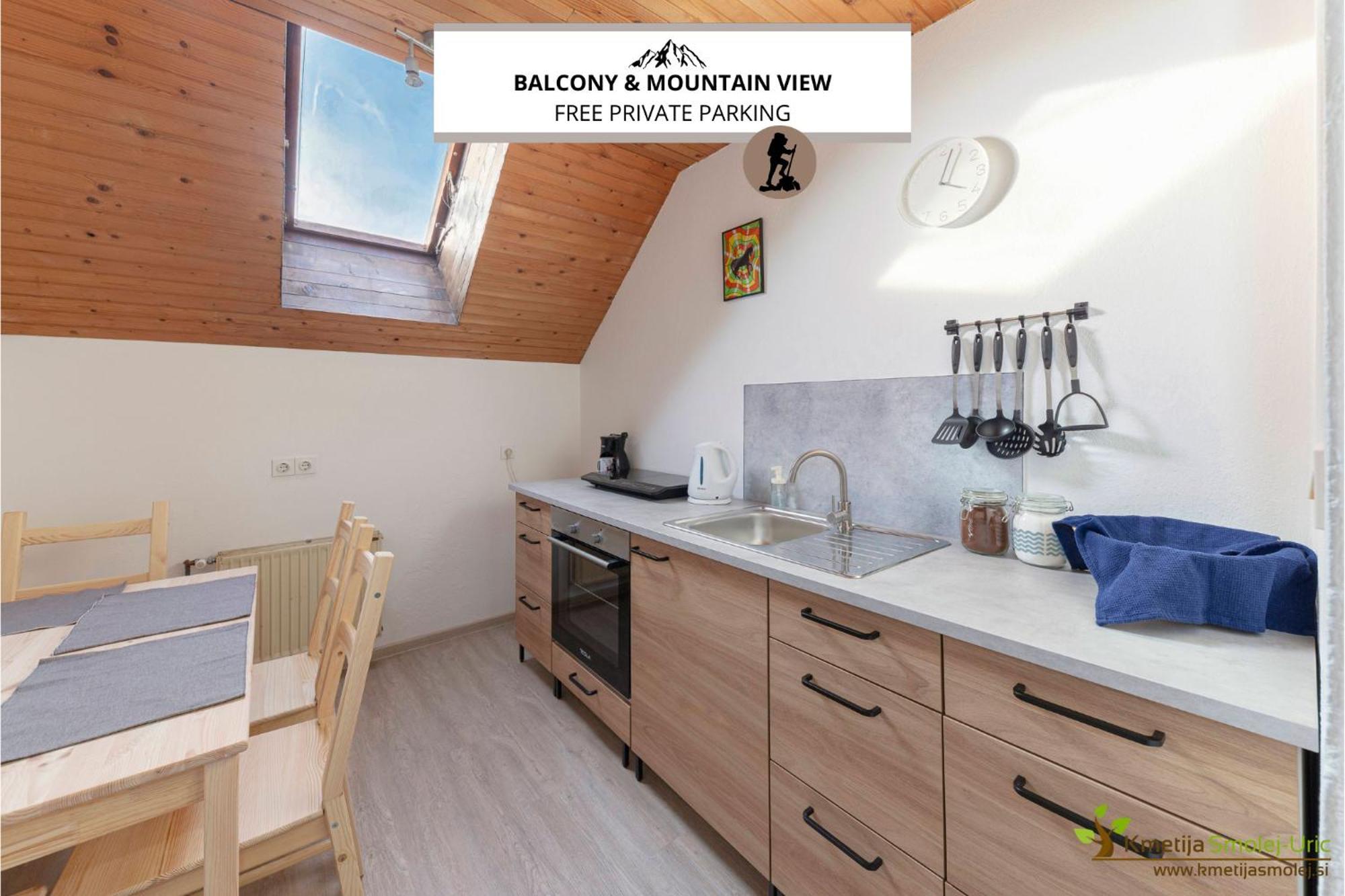 Apartments Farm House Uric Есенице Экстерьер фото